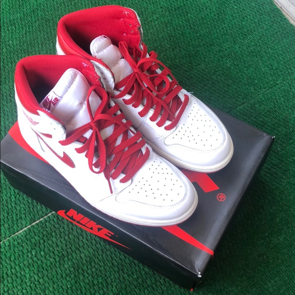 COPY - COPY - Air Jordan 1 Retro High OG “Metalli…